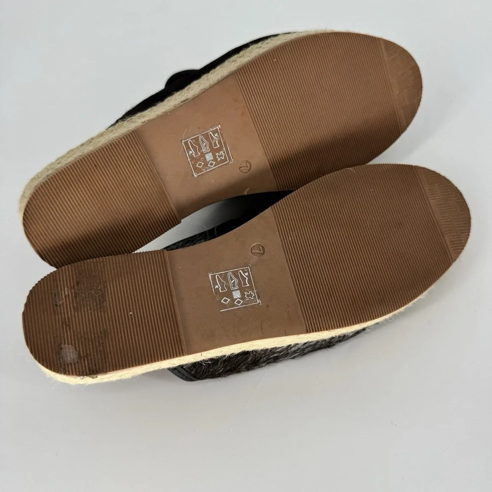 MYRA Ease Espadrilles Black and White Cowhide Leather Slip On Shoes‎ Women's 7
